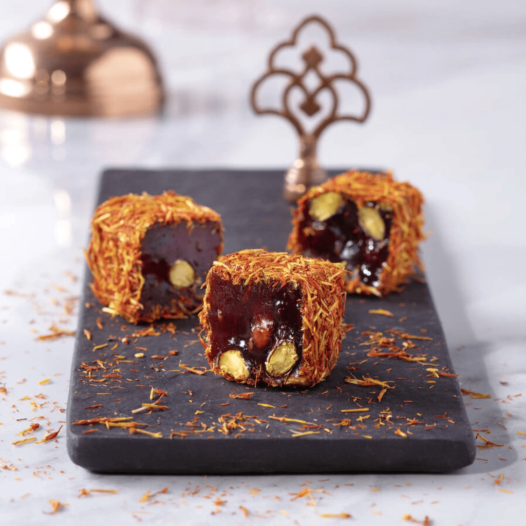 حلقوم بنكهة الرمان مغطس بالزعفران محشي بالفستق 500 غ | شيكرجي جافر إيرول