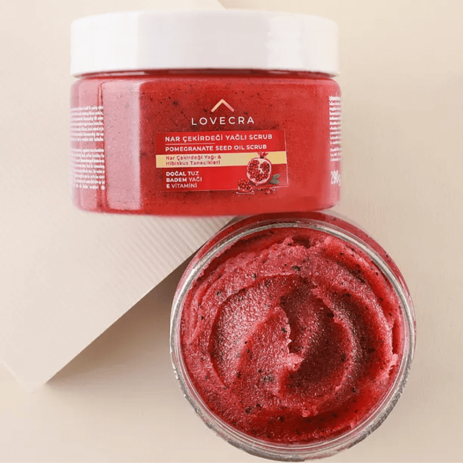 LOVECRA مقشر العناية بالجسم واليدين و إزالة الجلد الميت 290 غرام