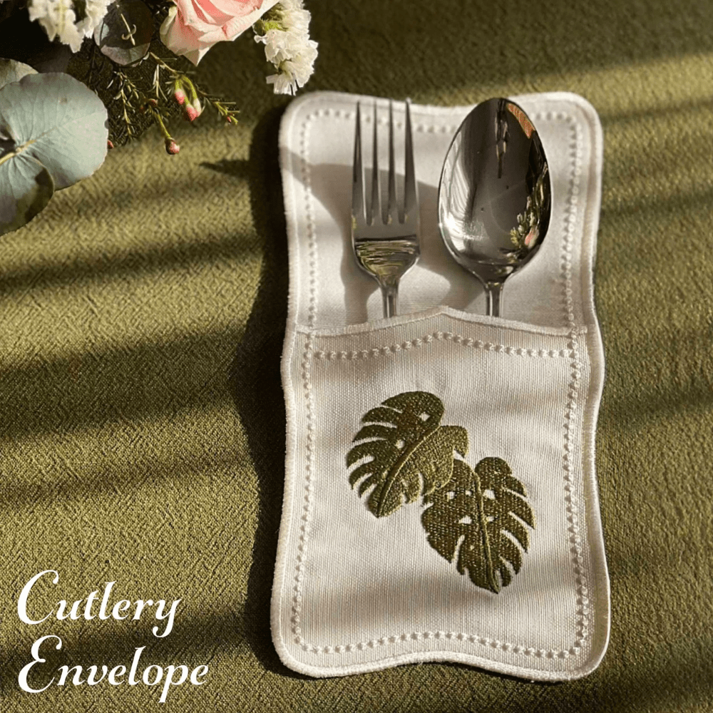 qotnhome حامل أدوات مائدة مطرز بنقشة نبات مونستيرا