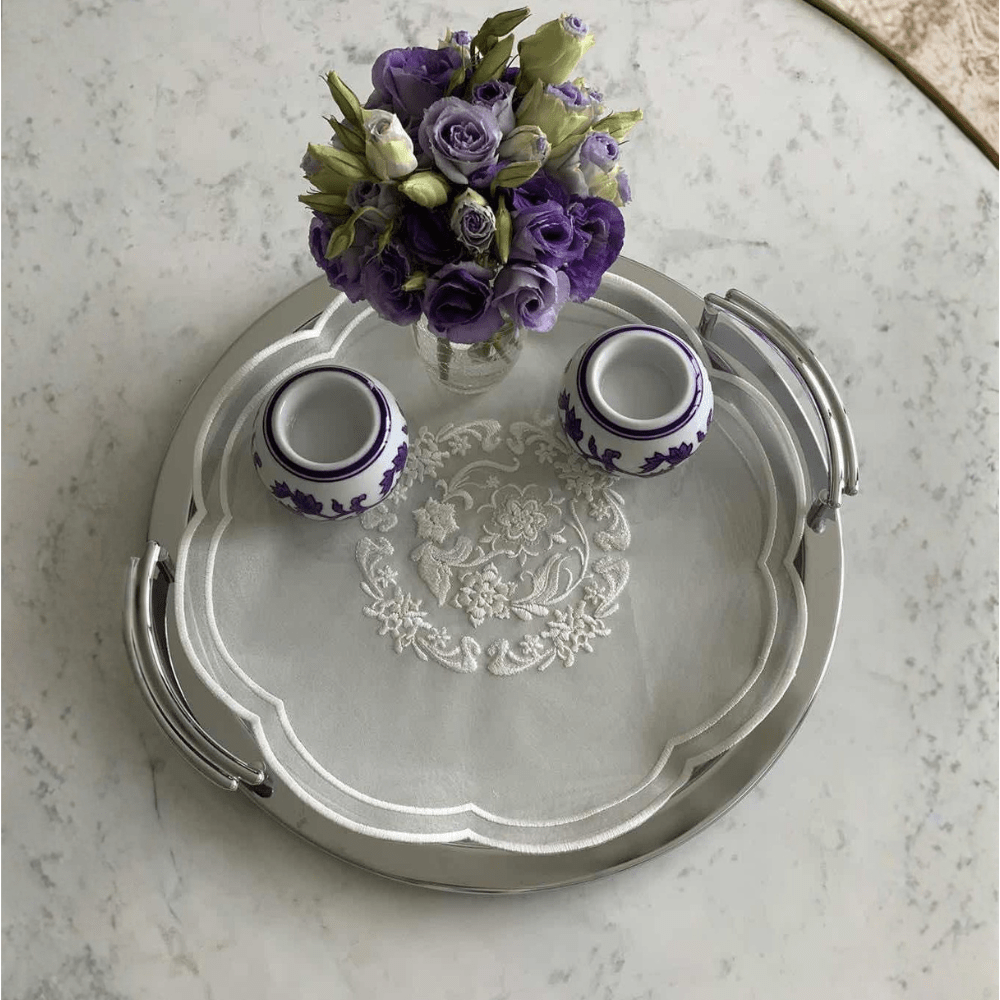 qotnhome مفرش طاولة دائري من الحرير